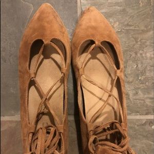 Vionic Pointed Toe Flats Women’s Size 8.5